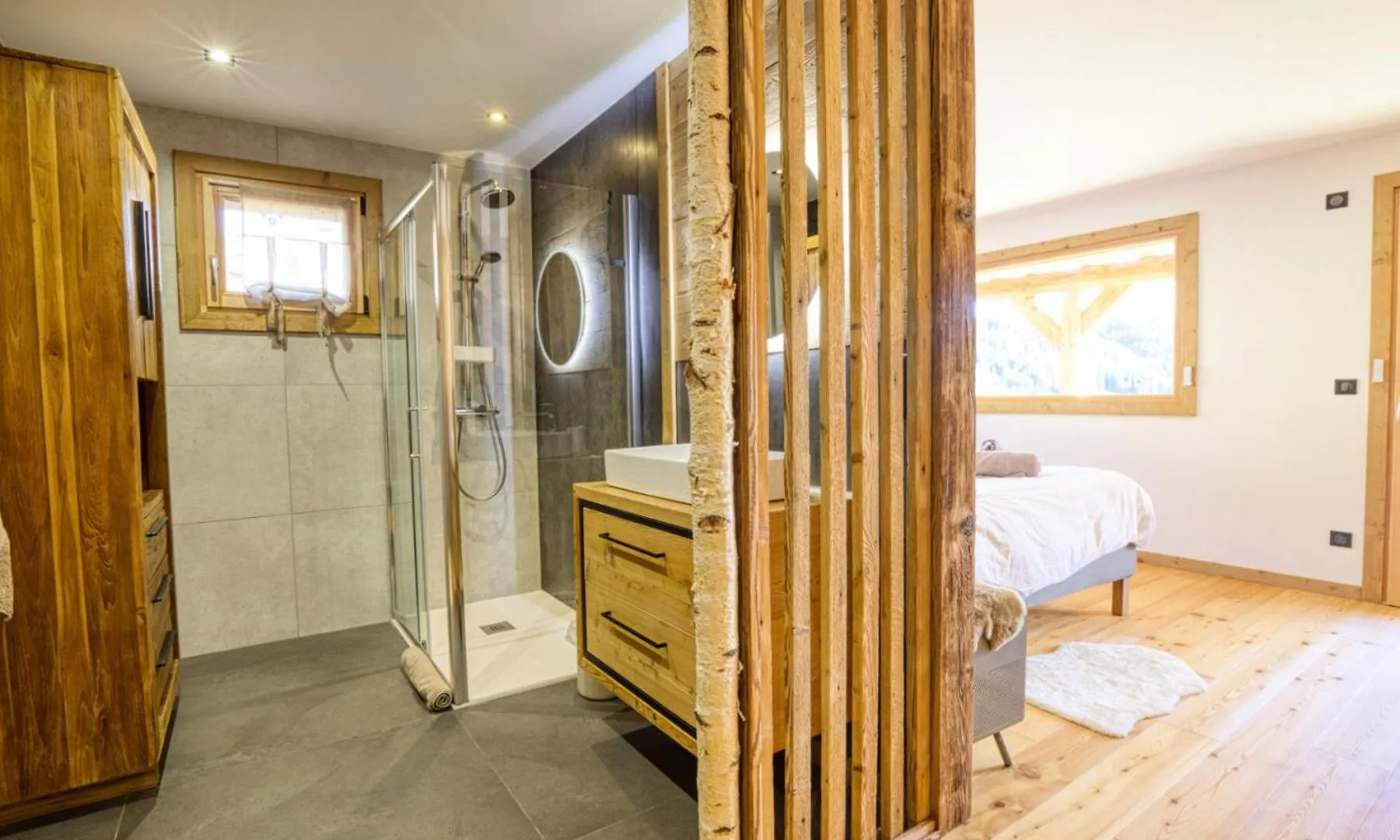 Chalet Kinou - Chalet Au Coeur De L' Espace Diamant Avec Jacuzzi Mae-8904 노르트 담 드 벨레콤  노르트 담 드 벨레콤